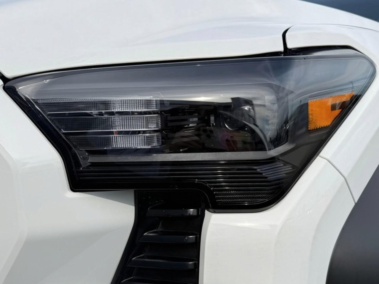 2026 Toyota Tacoma 4x4 Double Cab Auto Photo