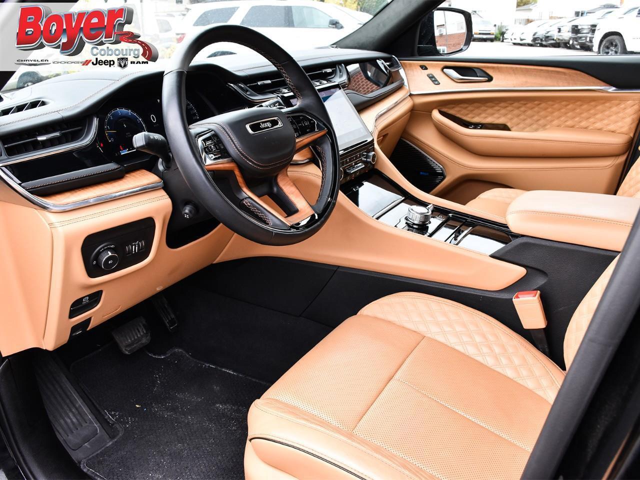 2024 Jeep Grand Cherokee L Laredo Photo