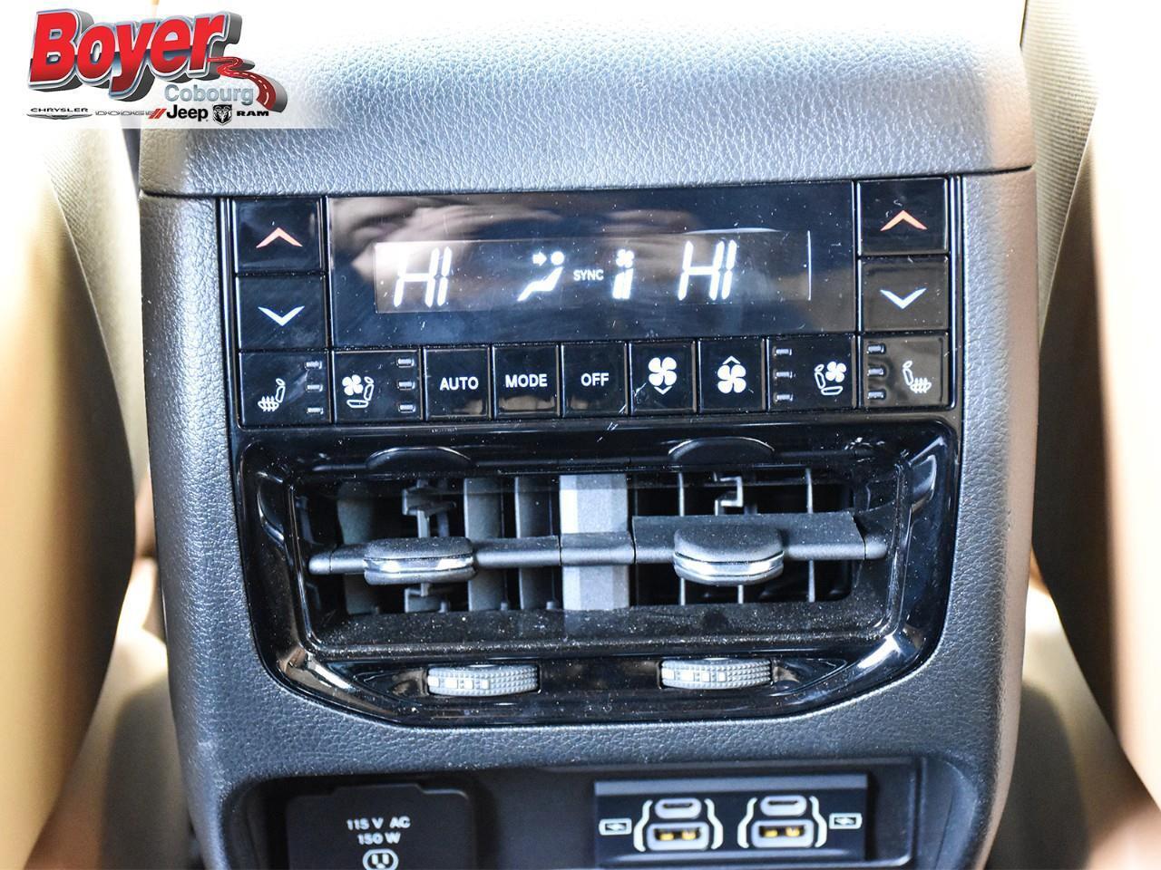2024 Jeep Grand Cherokee L Laredo Photo