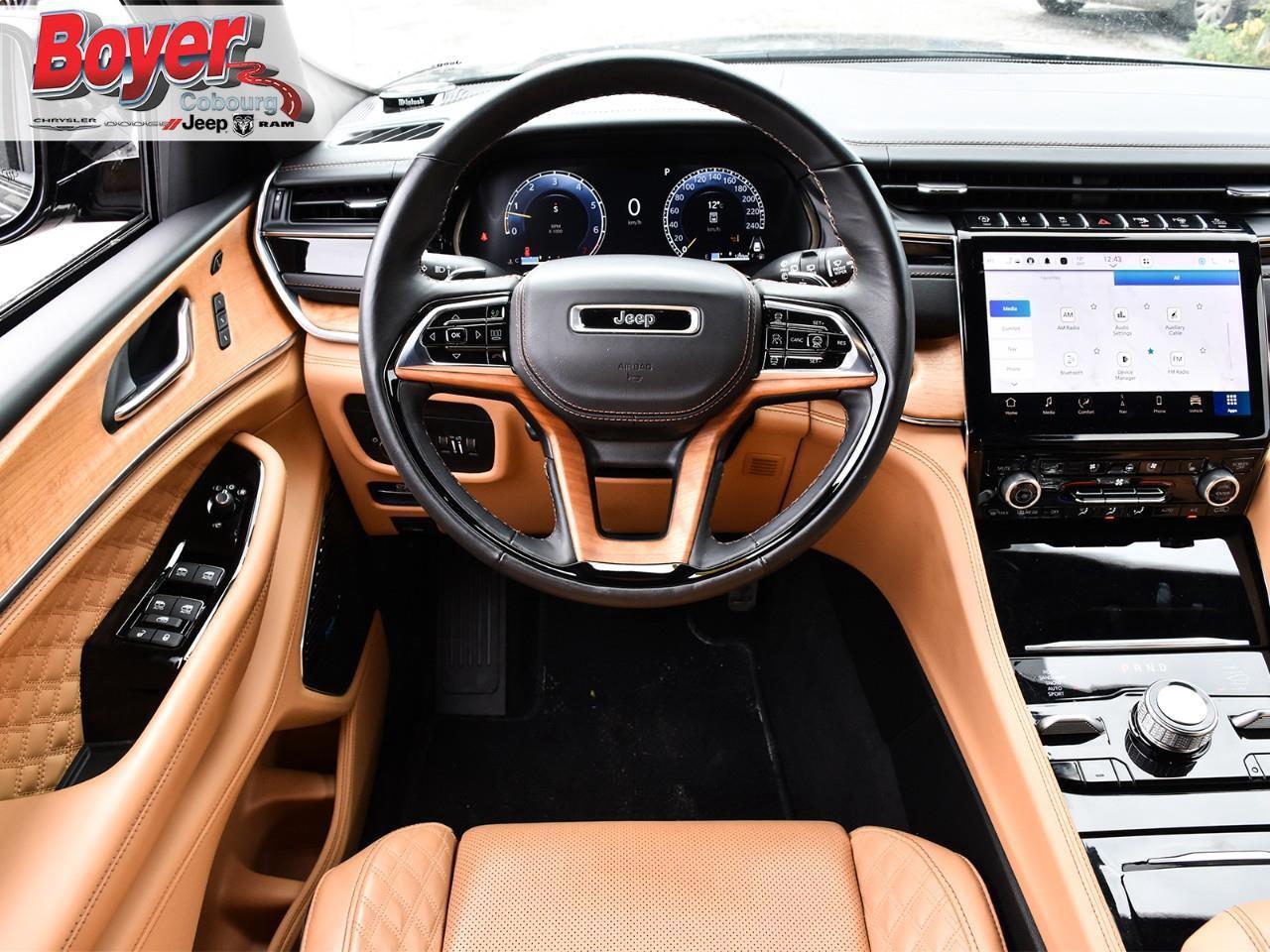 2024 Jeep Grand Cherokee L Laredo Photo