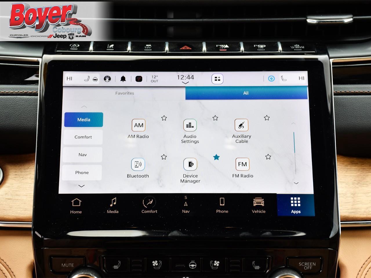 2024 Jeep Grand Cherokee L Laredo Photo
