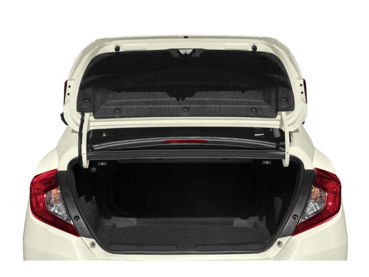 2018 Honda Civic Touring (CVT) 4dr Sedan Photo