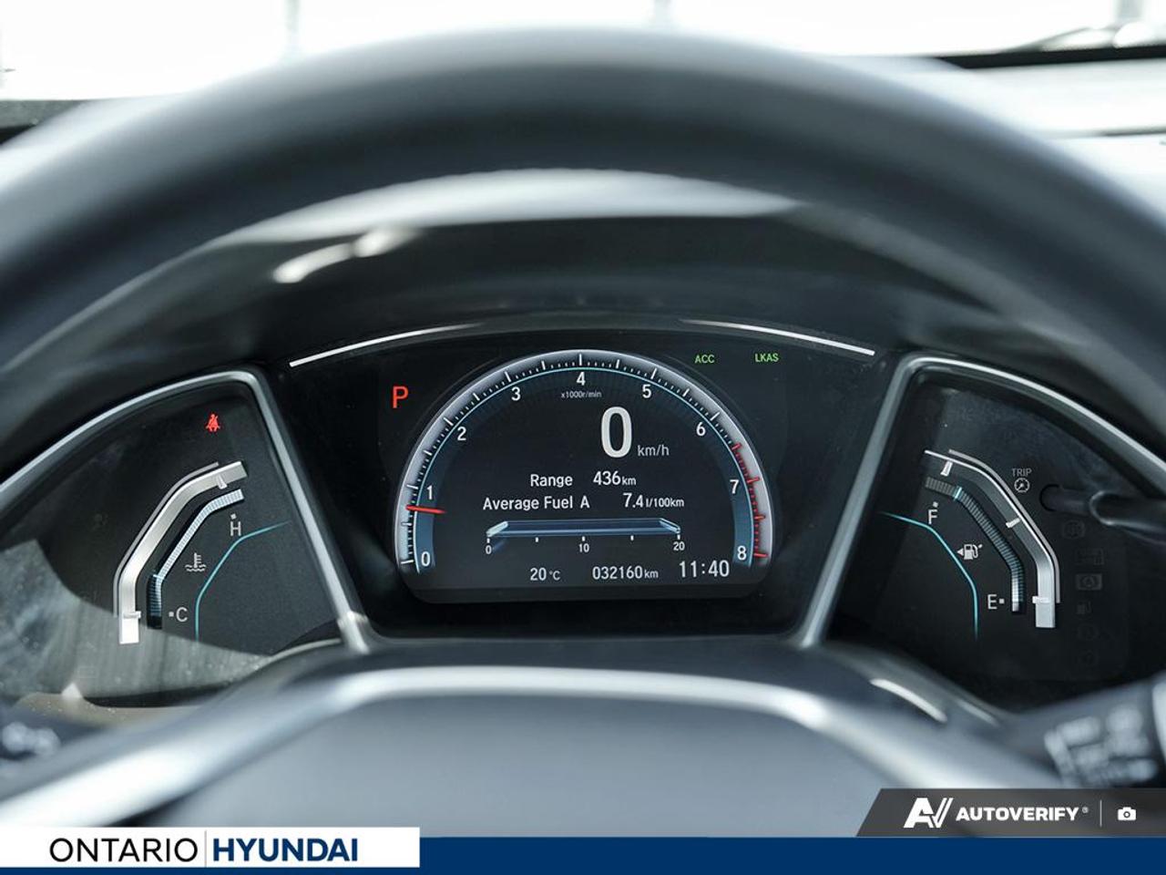 2018 Honda Civic Touring (CVT) 4dr Sedan Photo