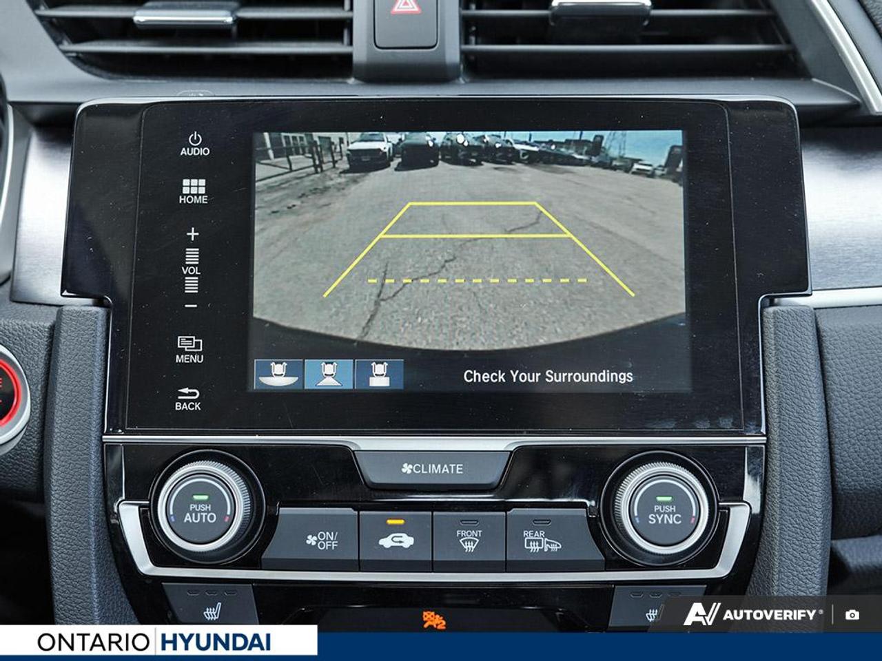 2018 Honda Civic Touring (CVT) 4dr Sedan Photo