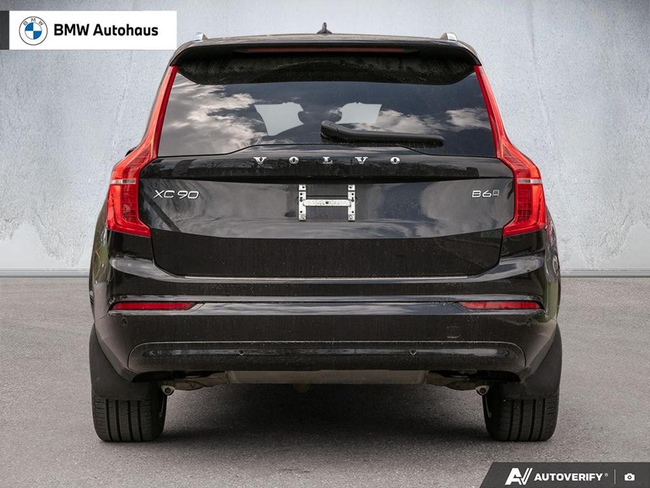 2023 Volvo XC90 B6 AWD Core 7-Seater Photo