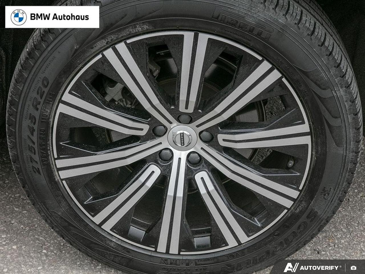 2023 Volvo XC90 B6 AWD Core 7-Seater Photo