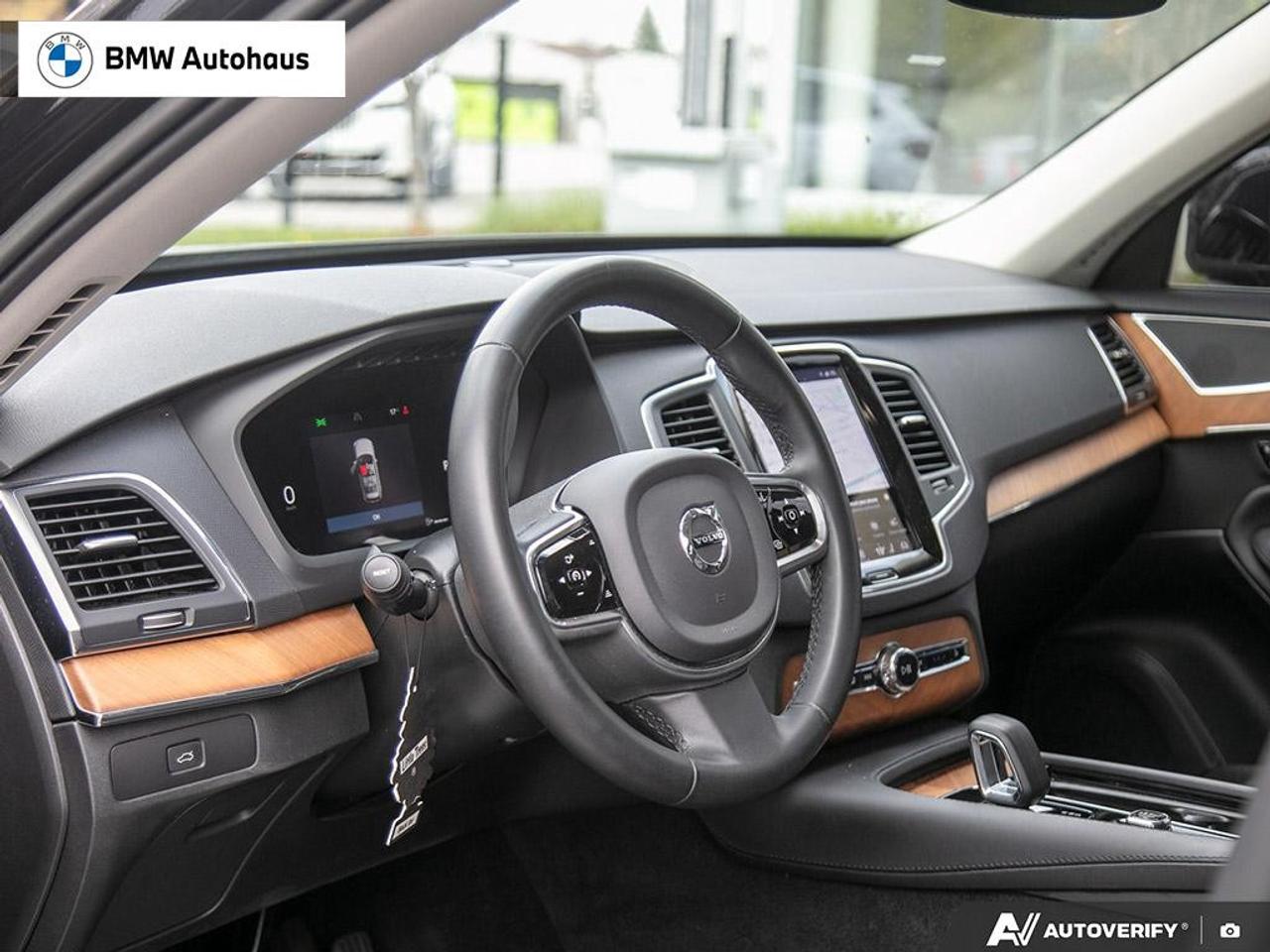 2023 Volvo XC90 B6 AWD Core 7-Seater Photo