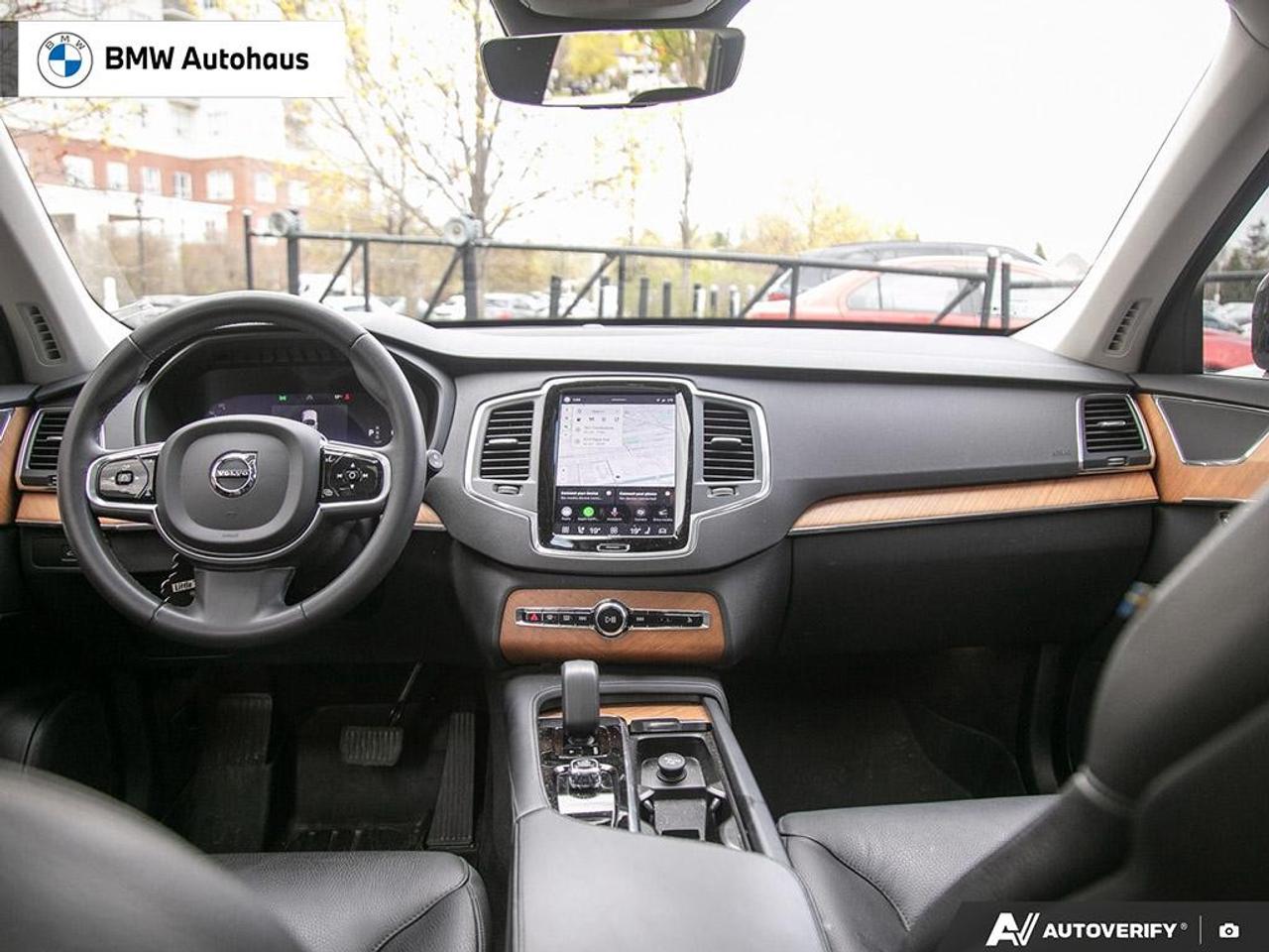 2023 Volvo XC90 B6 AWD Core 7-Seater Photo