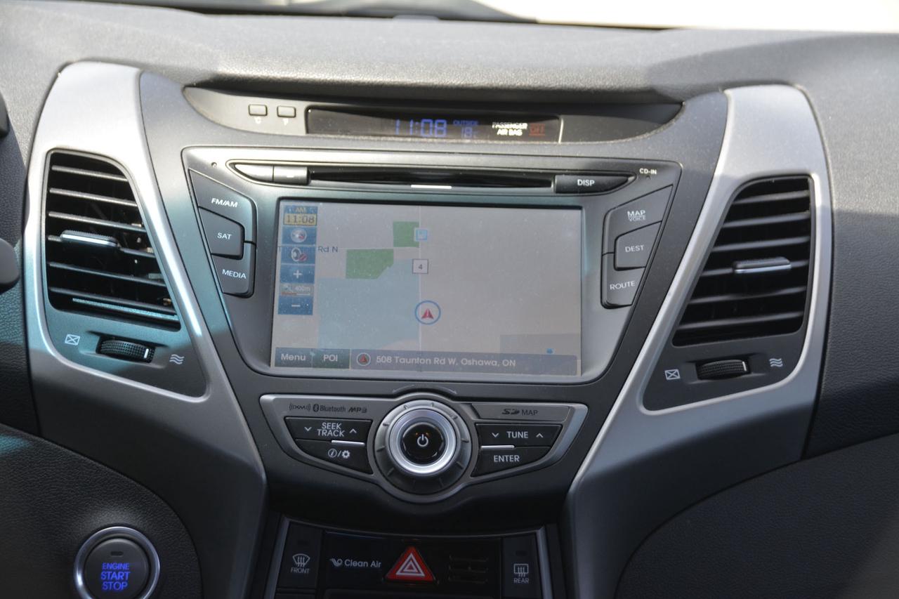 2015 Hyundai Elantra Limited Photo