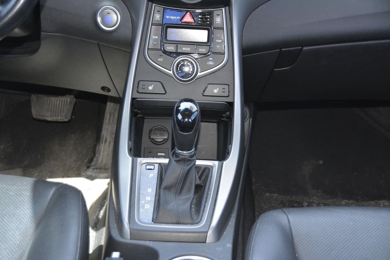 2015 Hyundai Elantra Limited Photo