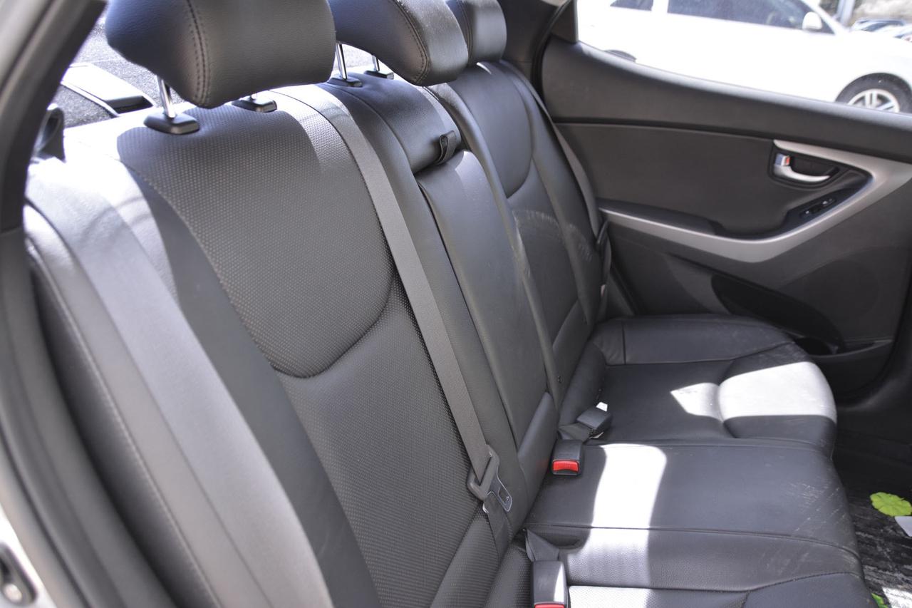 2015 Hyundai Elantra Limited Photo
