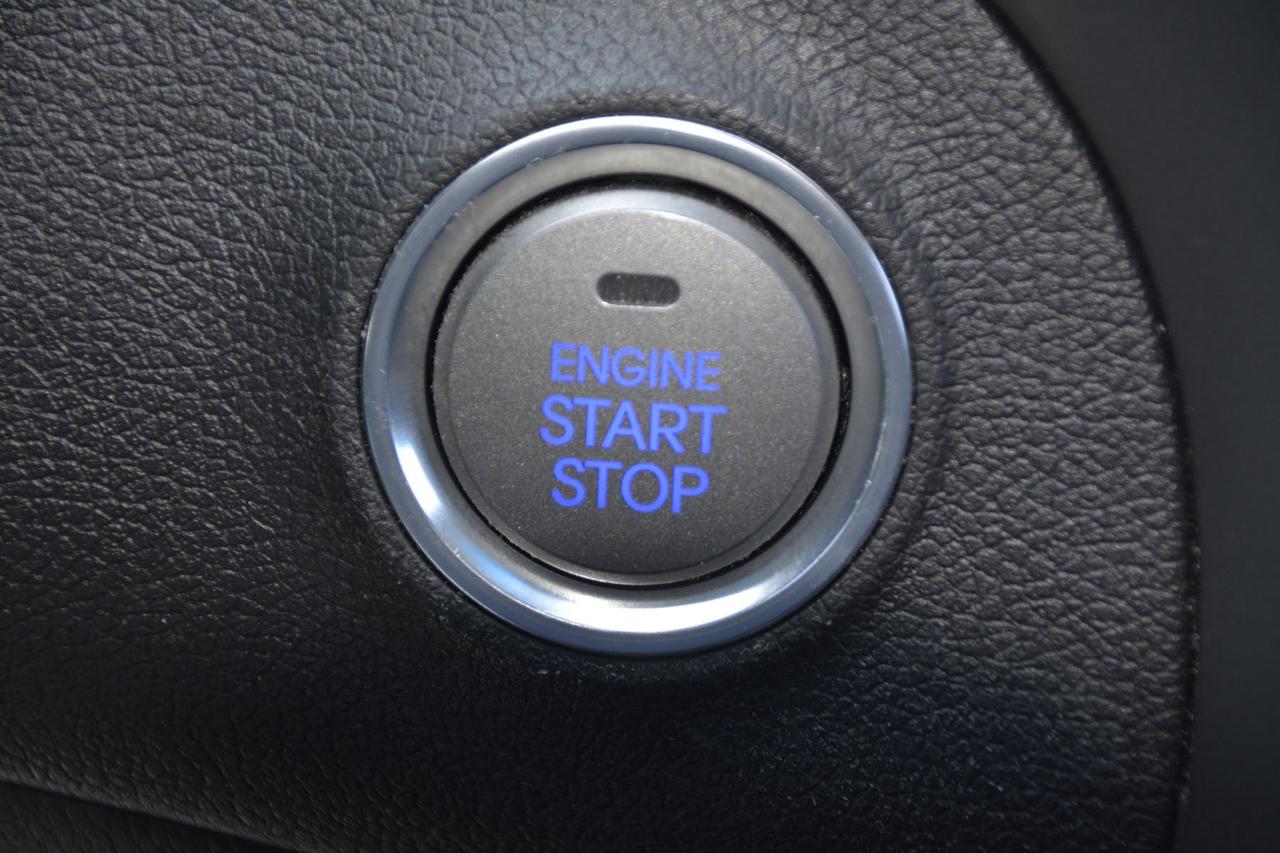 2015 Hyundai Elantra Limited Photo