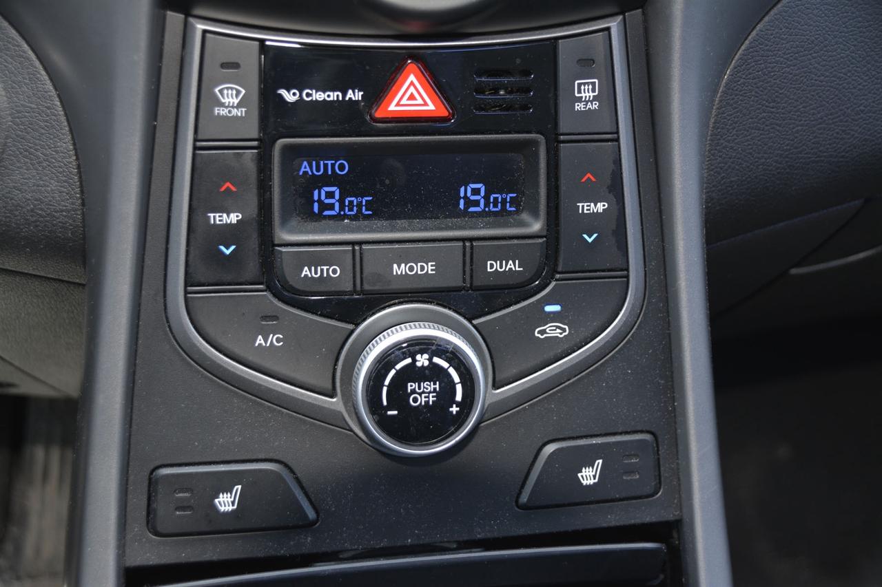 2015 Hyundai Elantra Limited Photo