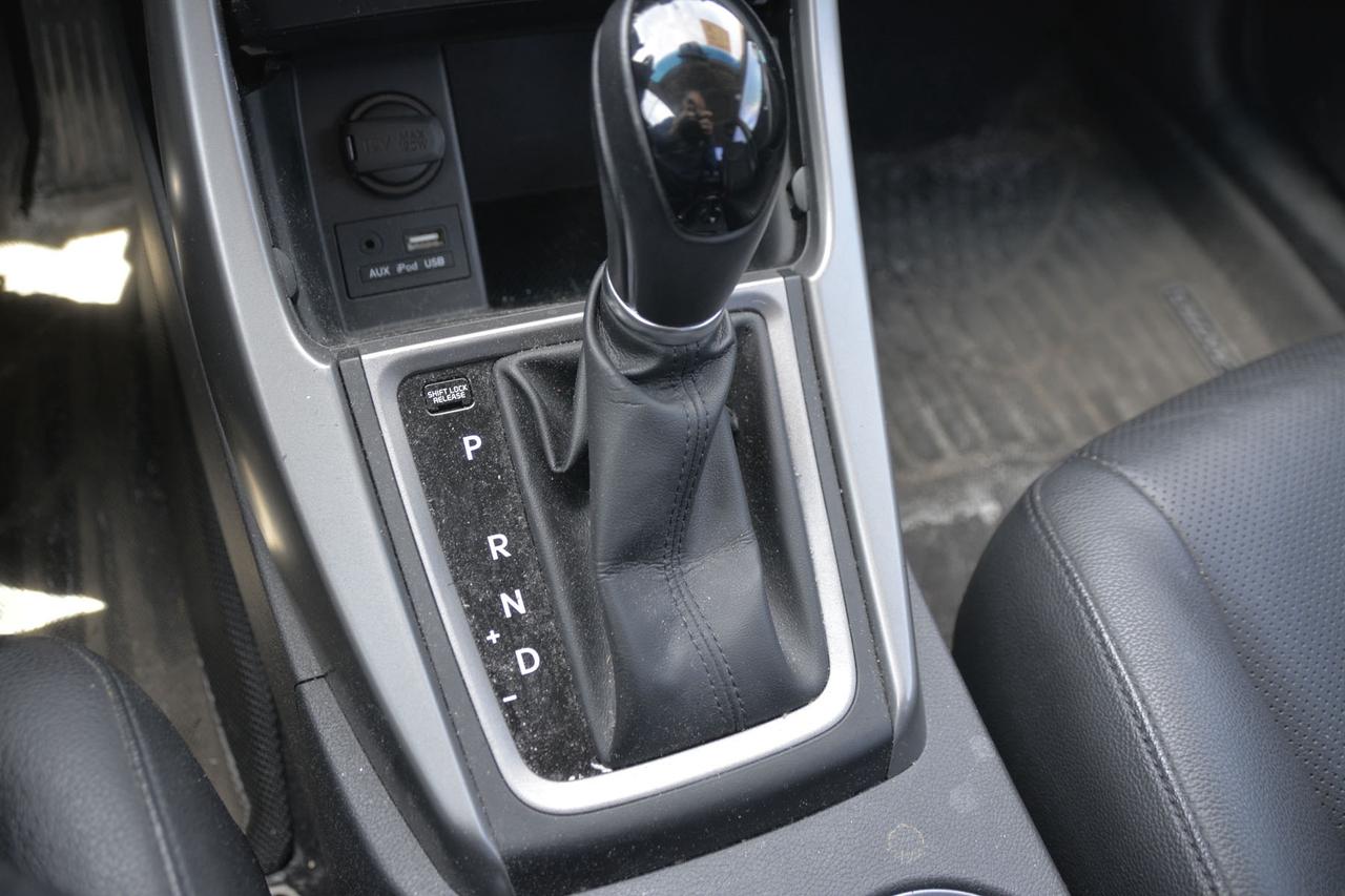 2015 Hyundai Elantra Limited Photo