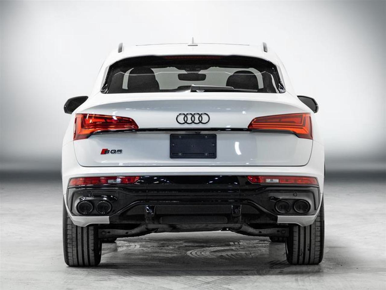 2025 Audi SQ5 3.0T Progressiv 4dr All-Wheel Drive quattro Sportback Photo