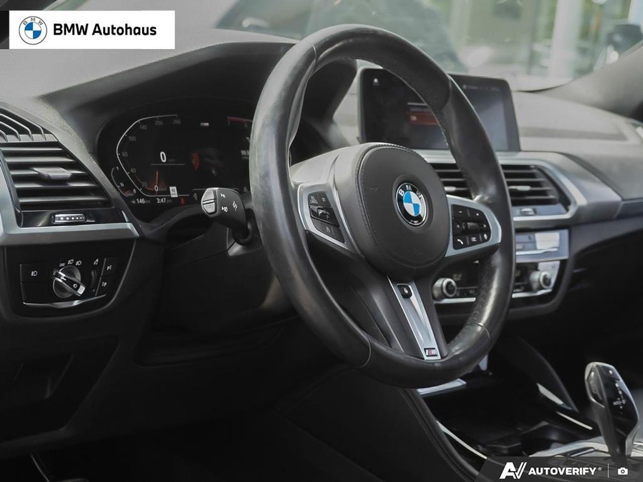 2020 BMW X4 xDrive30i Sports Activity Coupe Photo