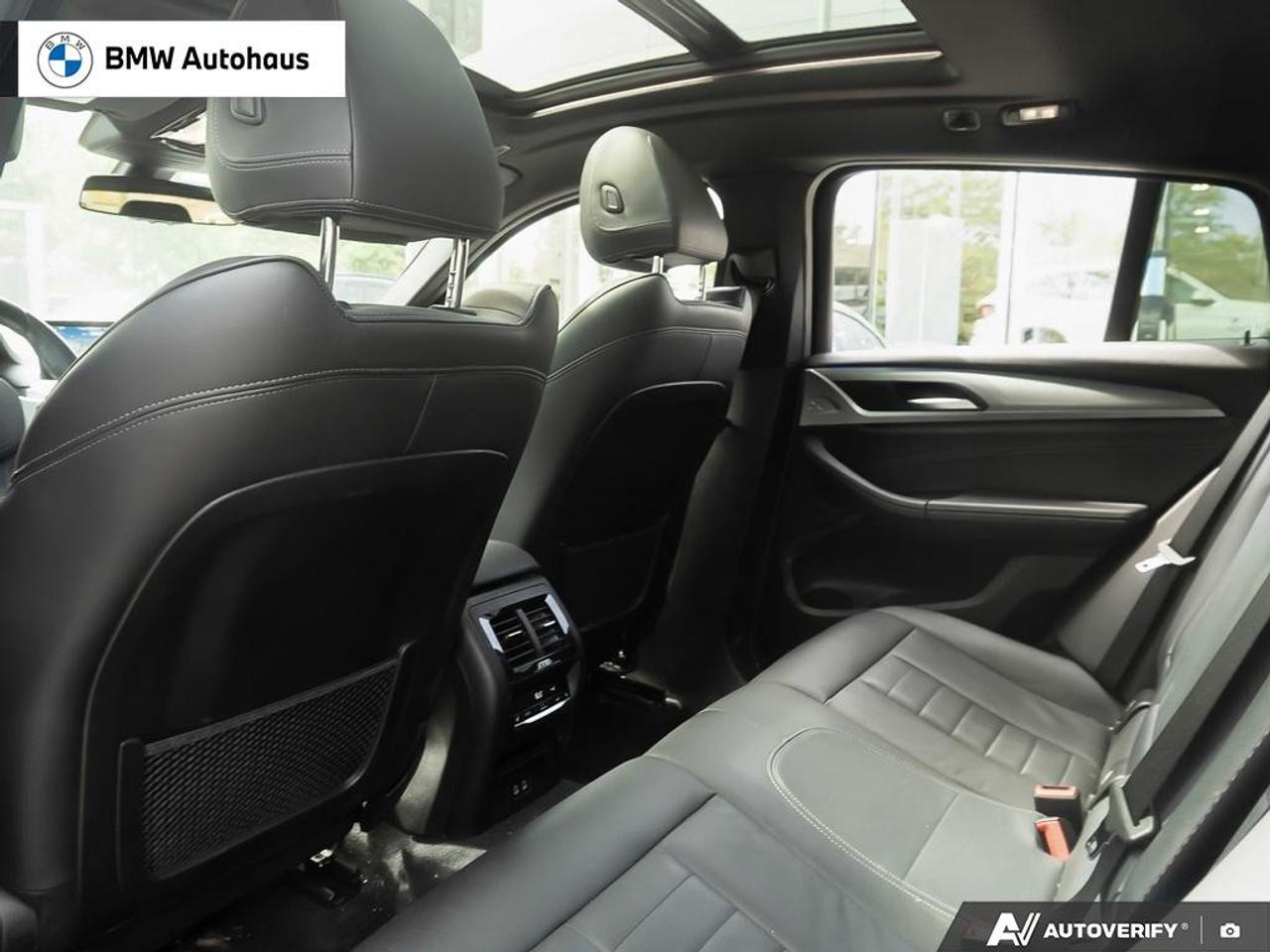 2020 BMW X4 xDrive30i Sports Activity Coupe Photo