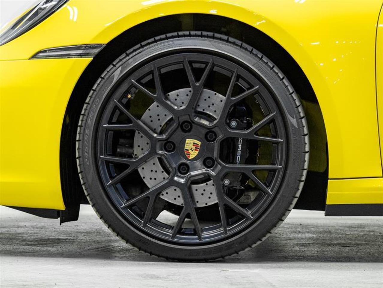 2022 Porsche 911 Carrera S 2dr Rear-wheel Drive Coupe Photo