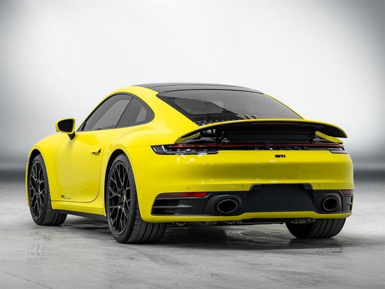 2022 Porsche 911 Carrera S 2dr Rear-wheel Drive Coupe Photo