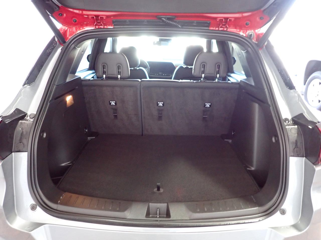 2026 Chevrolet TrailBlazer RS AWD 4DR LEATHER Photo3