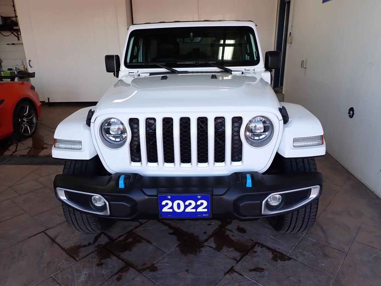 2022 Jeep Wrangler 4xe Unlimited Sahara 4X4 *HYBRID* LEATHER NAVI Photo
