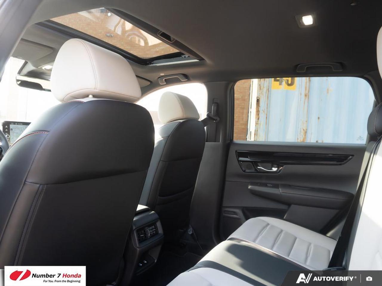 2025 Honda CR-V Hybrid Touring *EXTENDED FACTORY WARRANTY*NO REPORTED ACC Photo