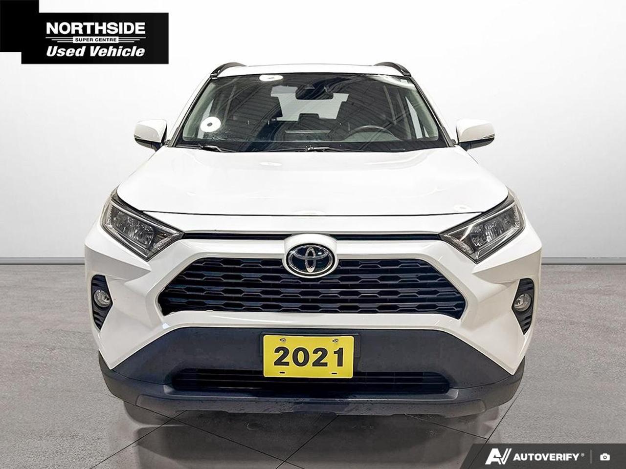 2021 Toyota RAV4 XLE AWD Photo