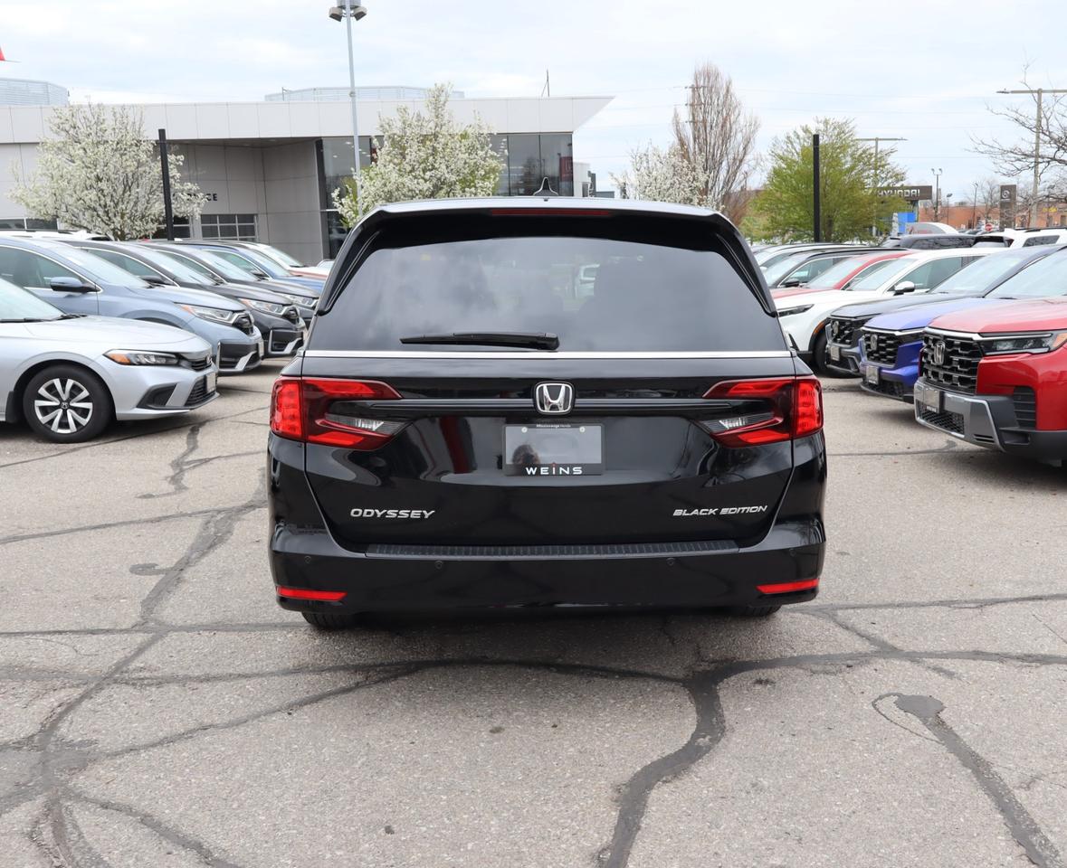 2024 Honda Odyssey Black Edition Passenger Van Photo