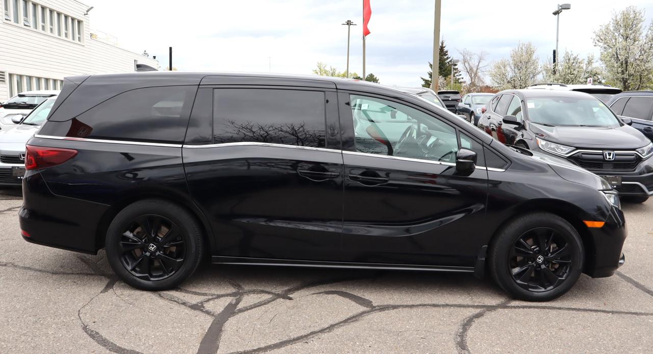 2024 Honda Odyssey Black Edition Passenger Van Photo
