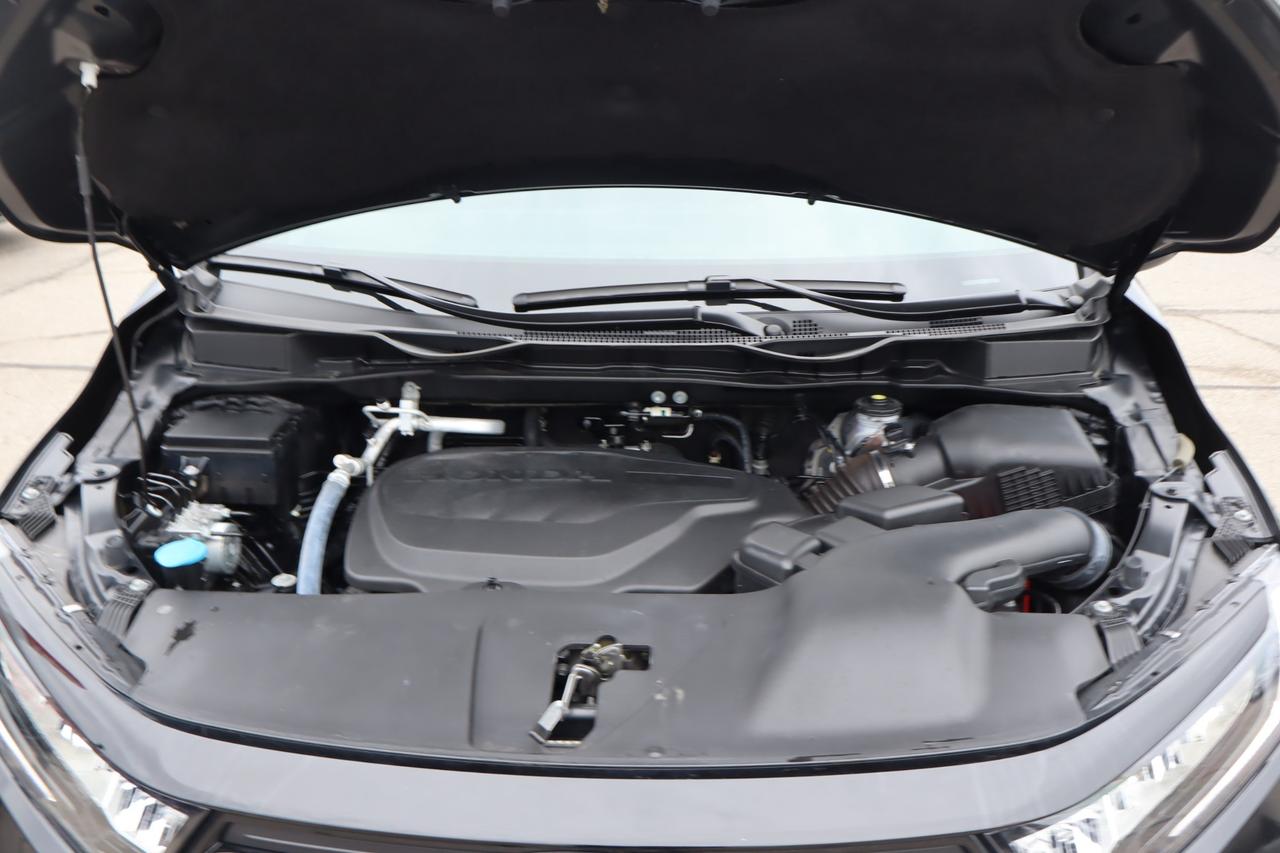 2024 Honda Odyssey Black Edition Passenger Van Photo