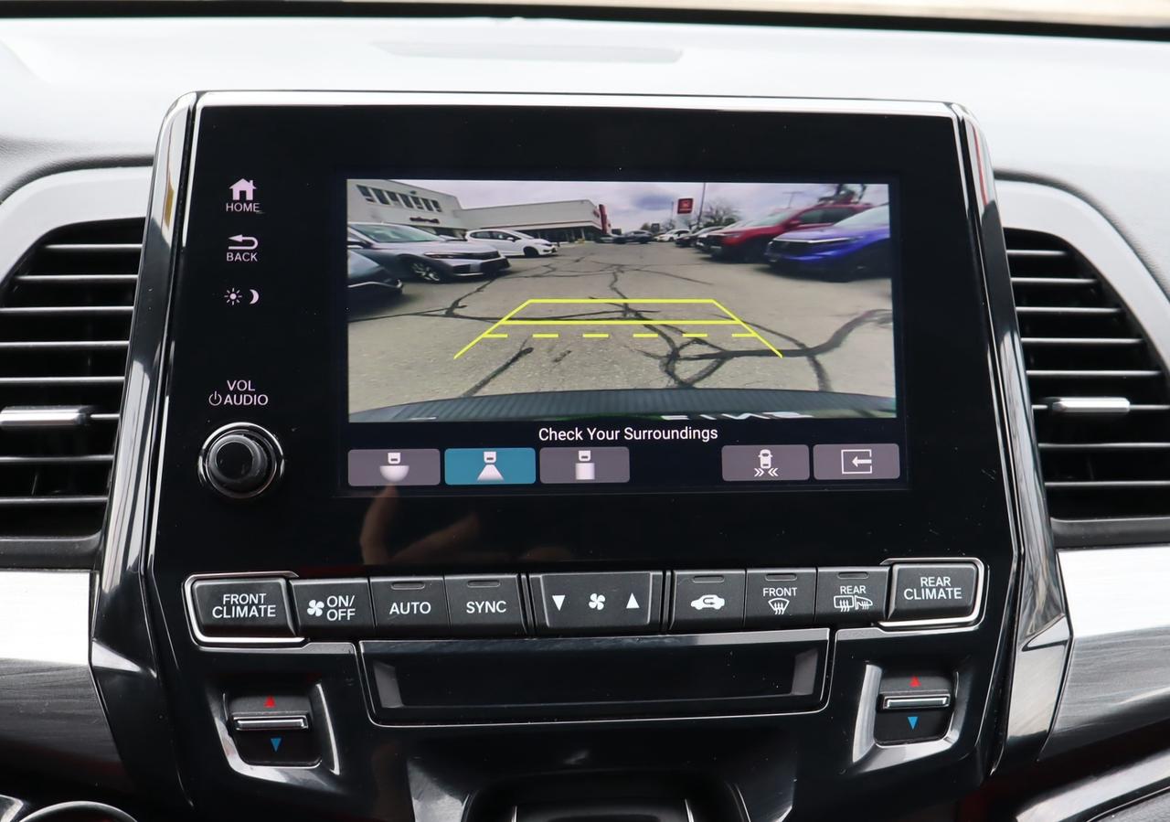 2024 Honda Odyssey Black Edition Passenger Van Photo