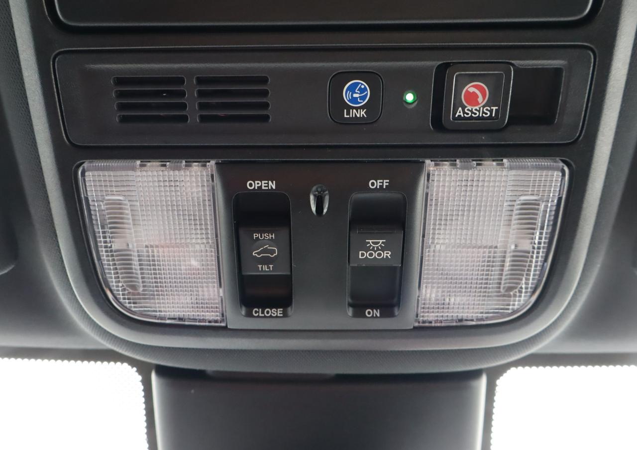 2024 Honda Odyssey Black Edition Passenger Van Photo