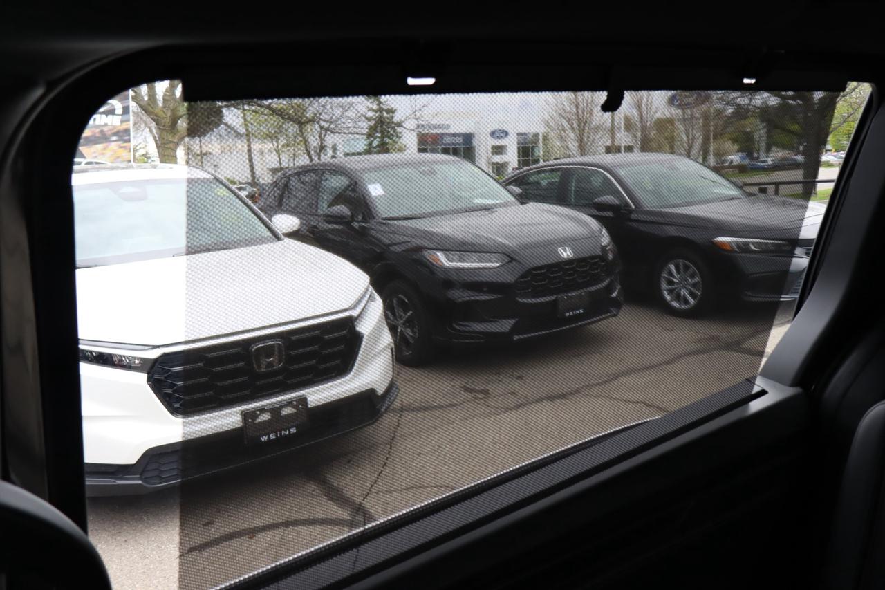2024 Honda Odyssey Black Edition Passenger Van Photo