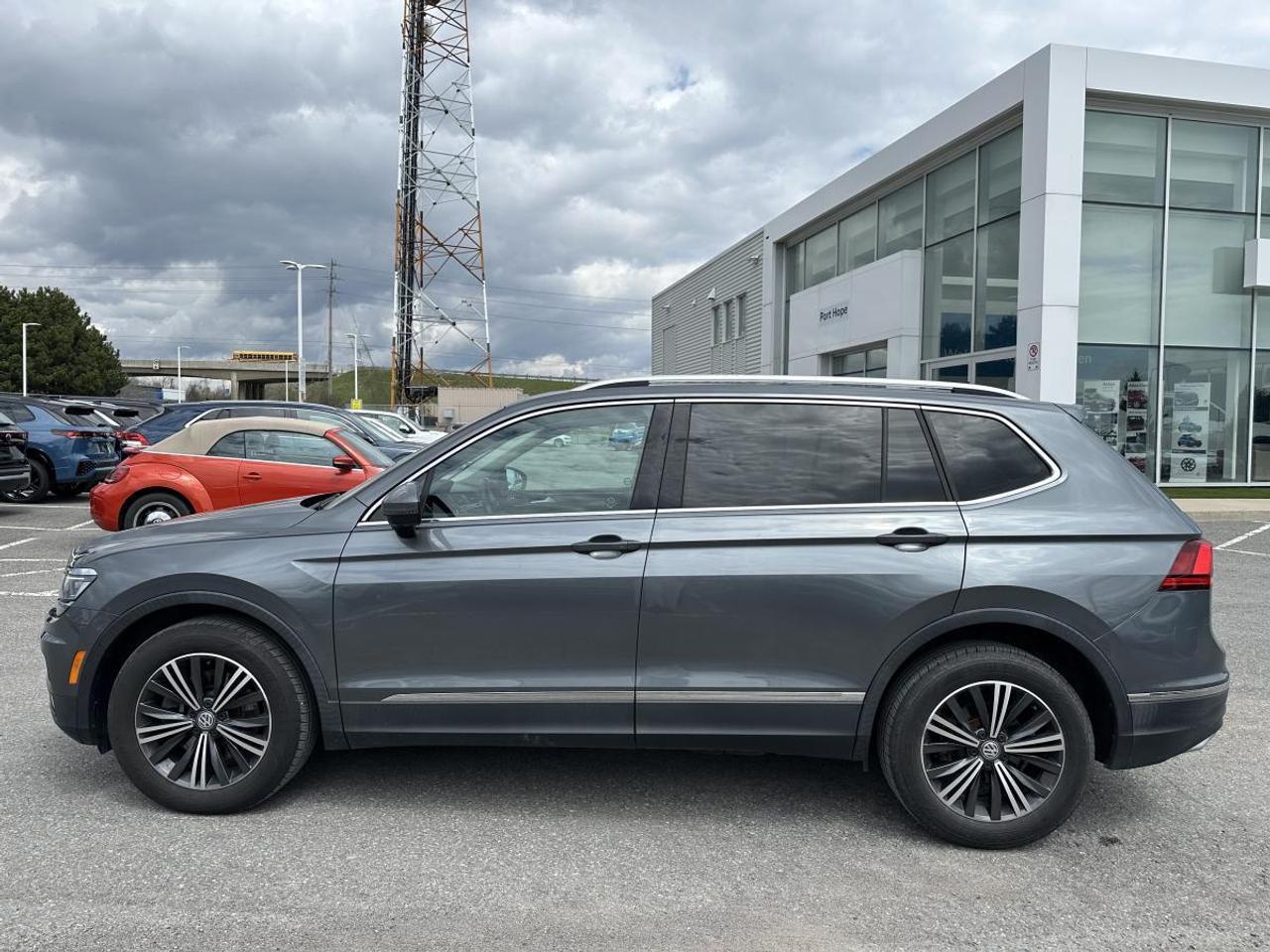 2018 Volkswagen Tiguan Highline 4MOTION AWD - 1 OWNER Photo
