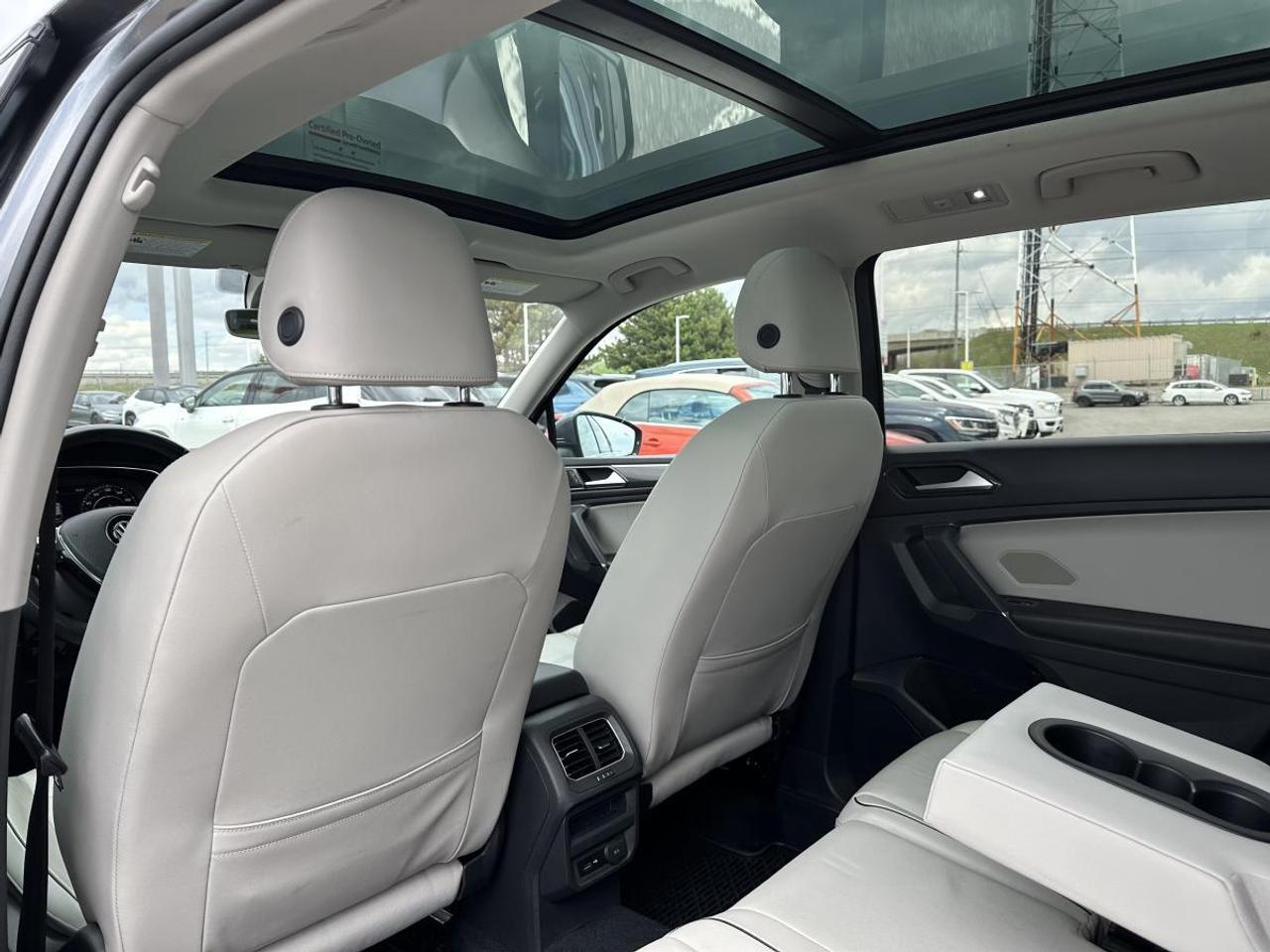 2018 Volkswagen Tiguan Highline 4MOTION AWD - 1 OWNER Photo