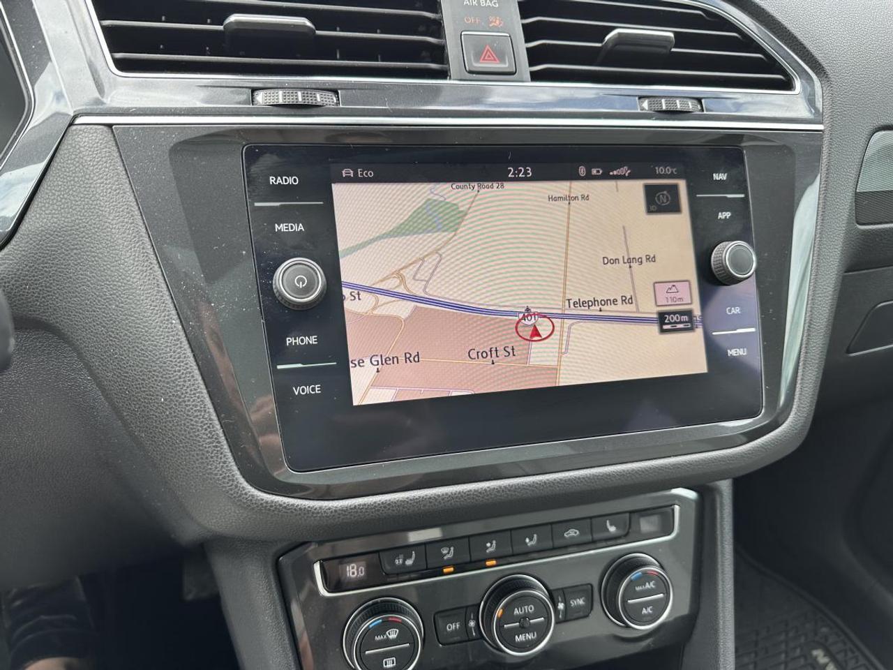 2018 Volkswagen Tiguan Highline 4MOTION AWD - 1 OWNER Photo