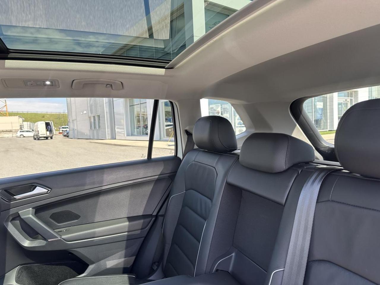 2018 Volkswagen Tiguan Highline 4motion AWD Photo