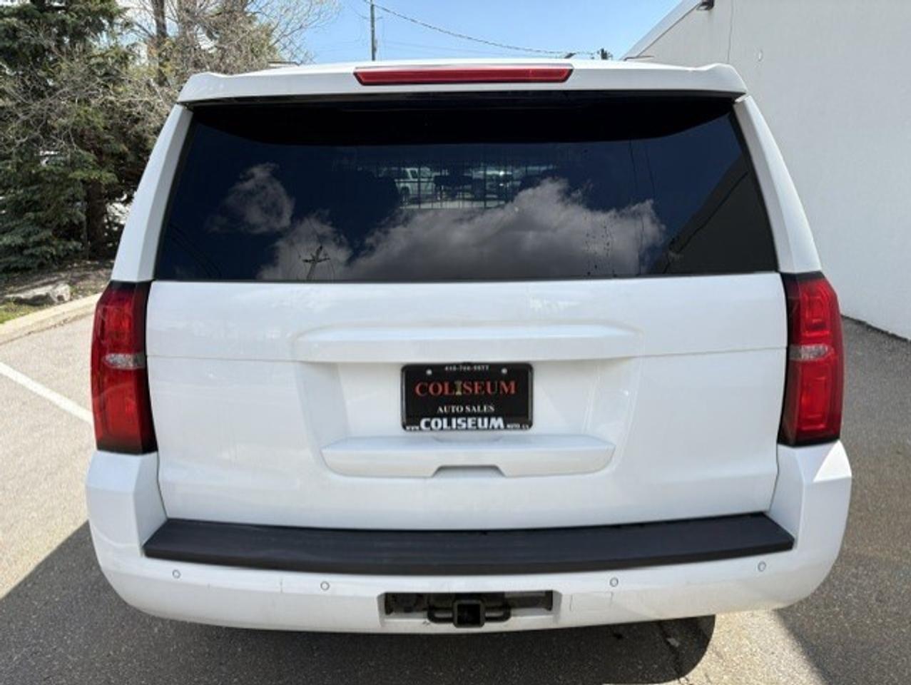 2015 Chevrolet Tahoe 4WD **1 OWNER EMS SUPERVISOR-ONLY 120KM-CERTIFIED* Photo