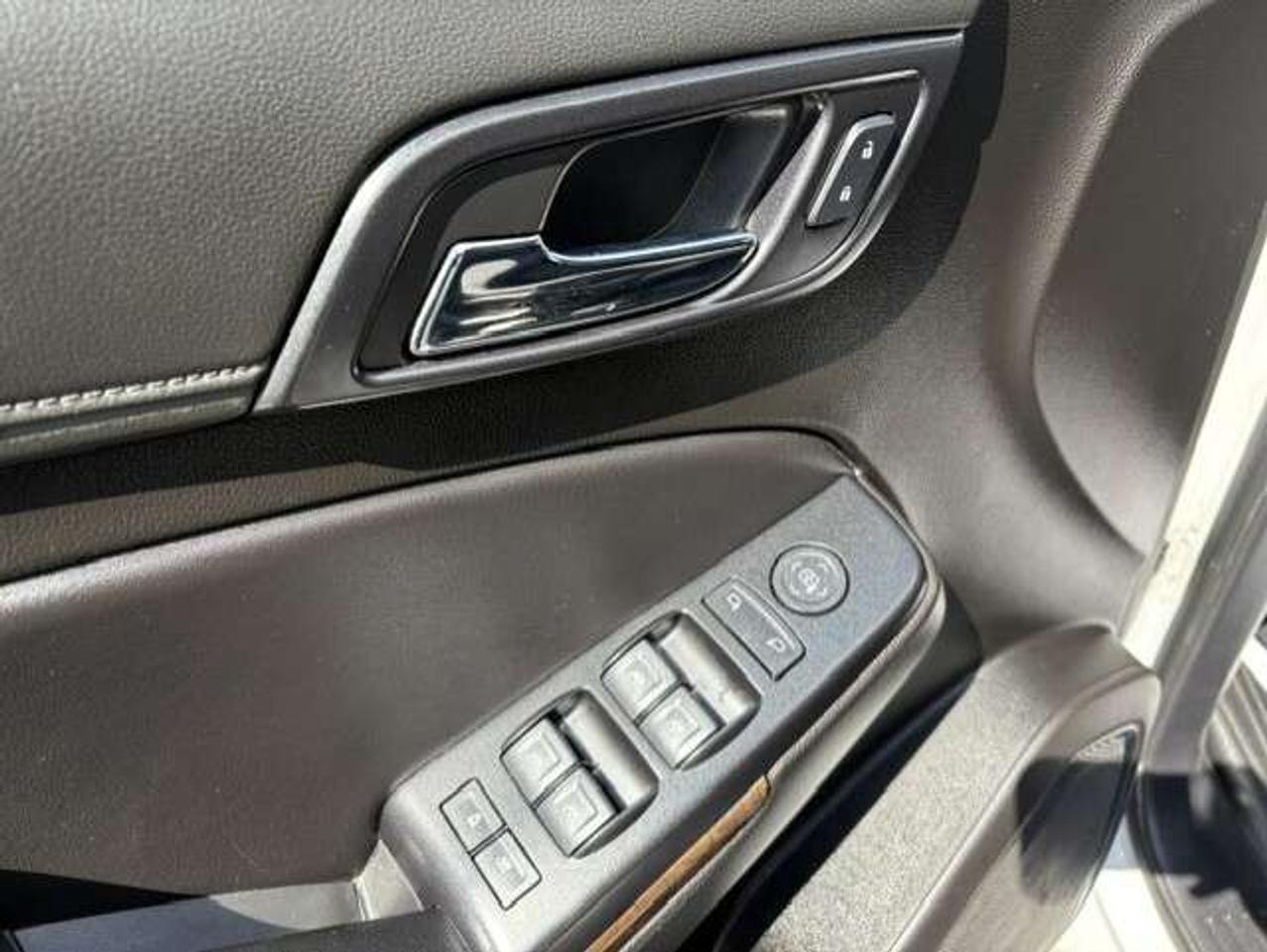 2015 Chevrolet Tahoe 4WD **1 OWNER EMS SUPERVISOR-ONLY 120KM-CERTIFIED* Photo