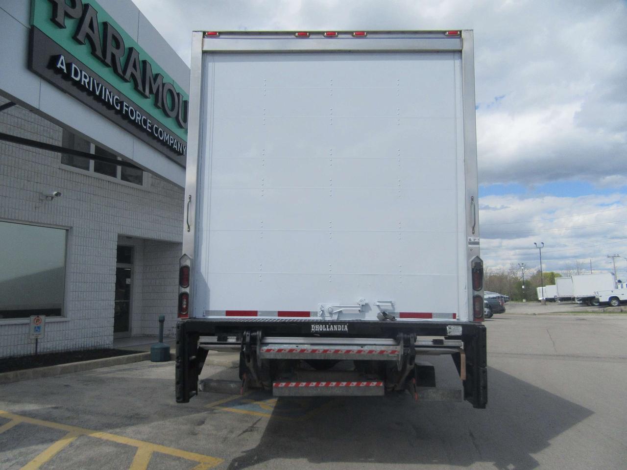 2022 International MV 607 26FT HIGH & WIDE ALUMINUM BOX POWER LIFTGATE Photo