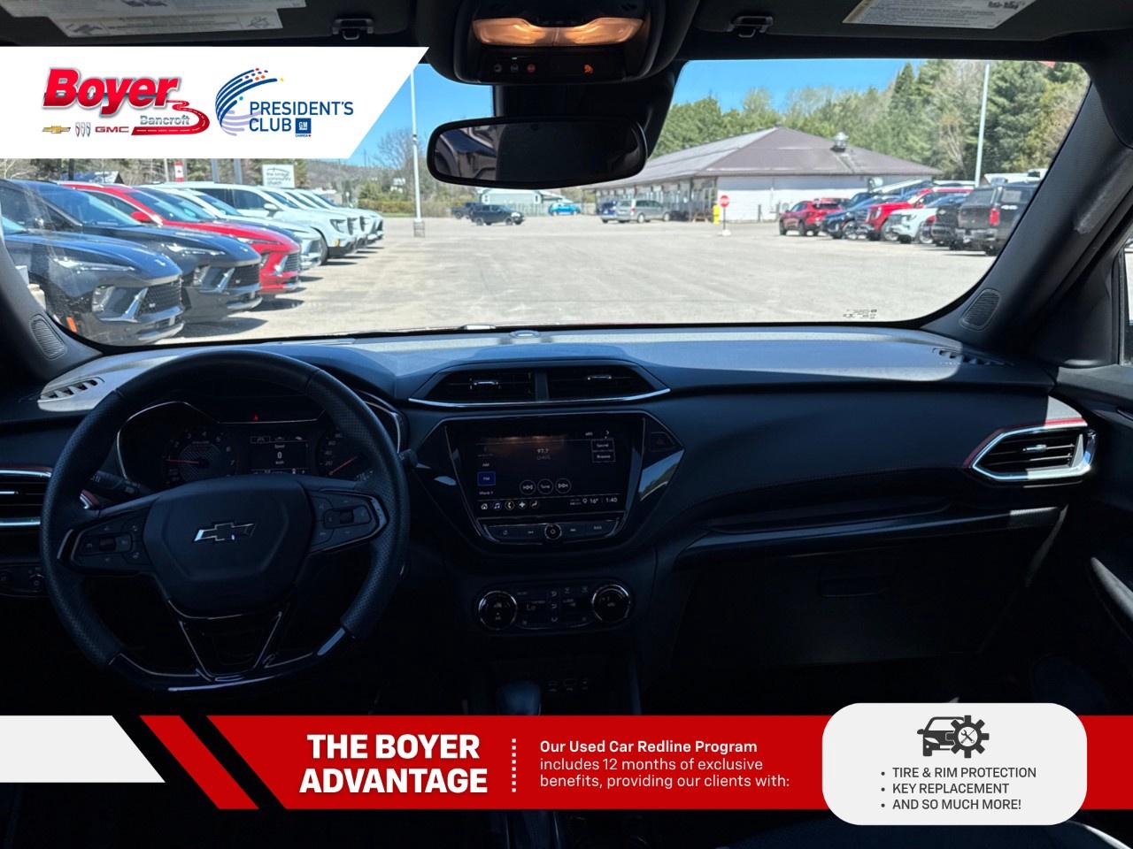 2023 Chevrolet TrailBlazer AWD 4dr RS Photo