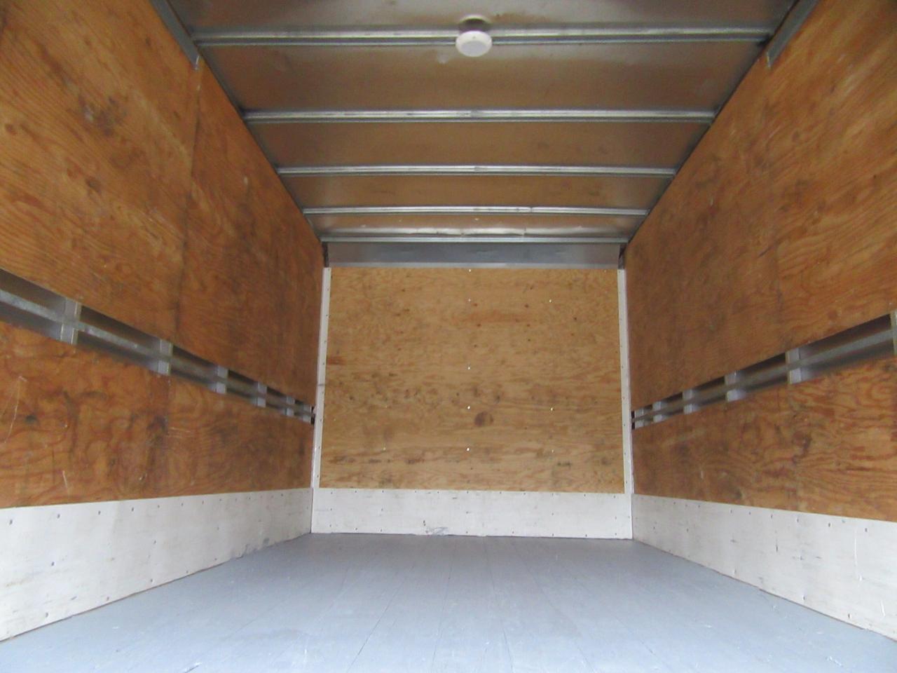2022 Ford F-550 DIESEL 16FT BOX ROLLOUT RAMP Photo