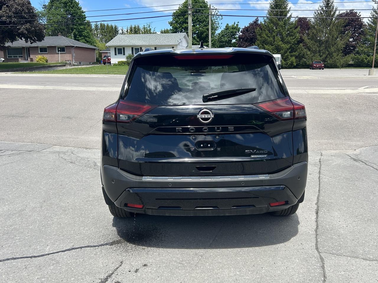 2023 Nissan Rogue SV MIDNIGHT EDITION/HEATED SEATS/LEATHER/PWR ROOF Photo
