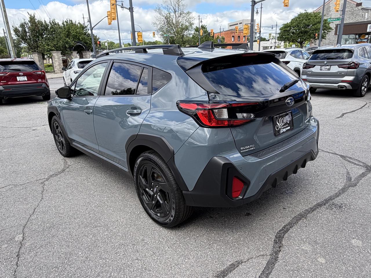 2024 Subaru Crosstrek Onyx  **CALL BELLEVILLE 613-961-8848** Photo2