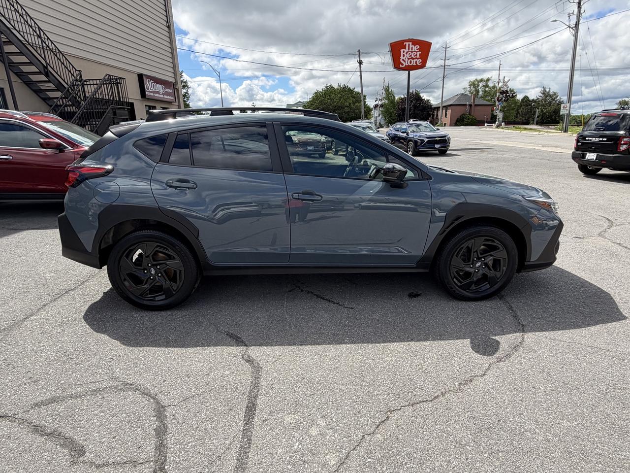 2024 Subaru Crosstrek Onyx  **CALL BELLEVILLE 613-961-8848** Photo