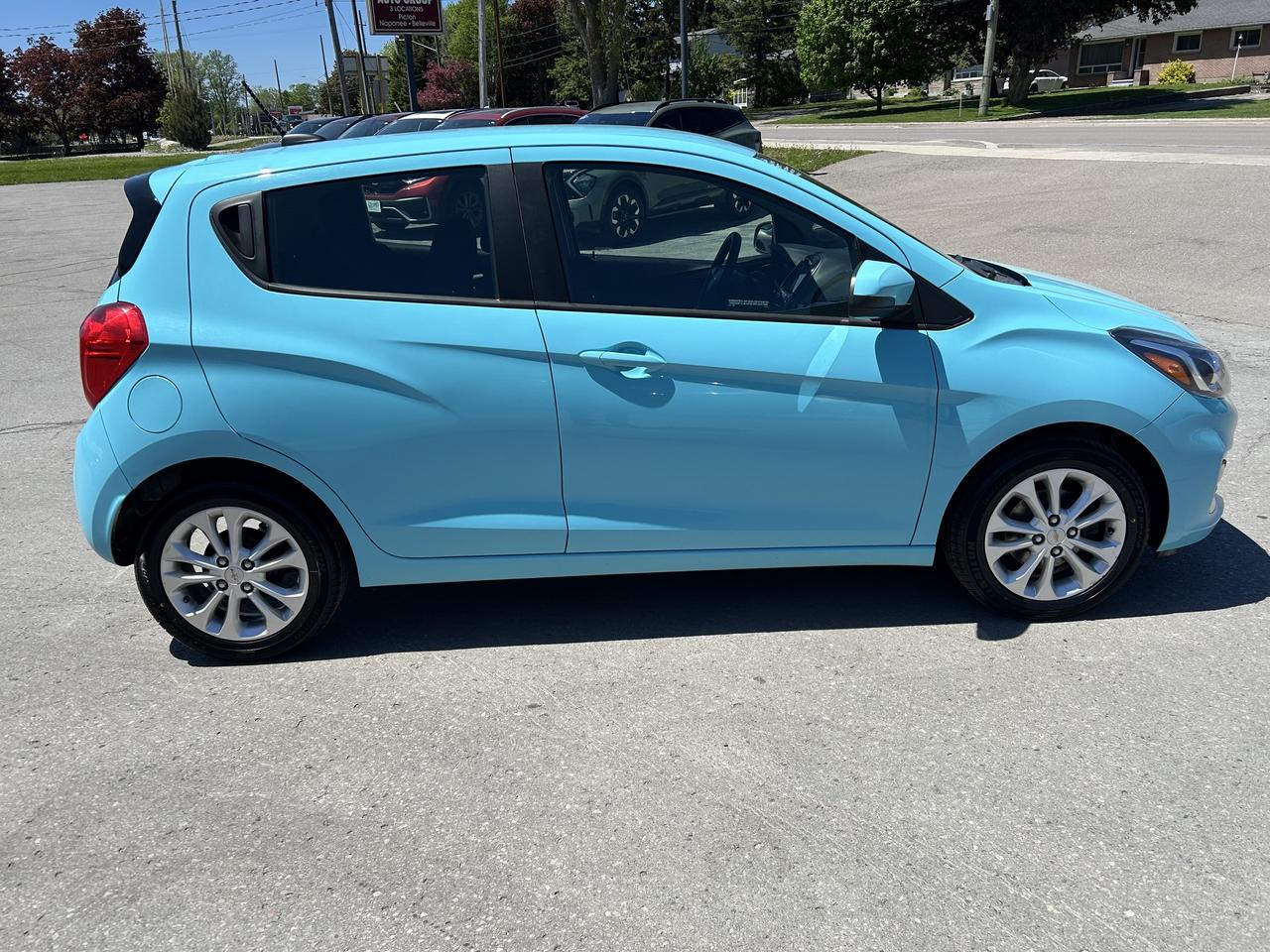 2021 Chevrolet Spark 1LT/BACK UP CAM/FUEL EFFICIENT!! CALL PICTON Photo