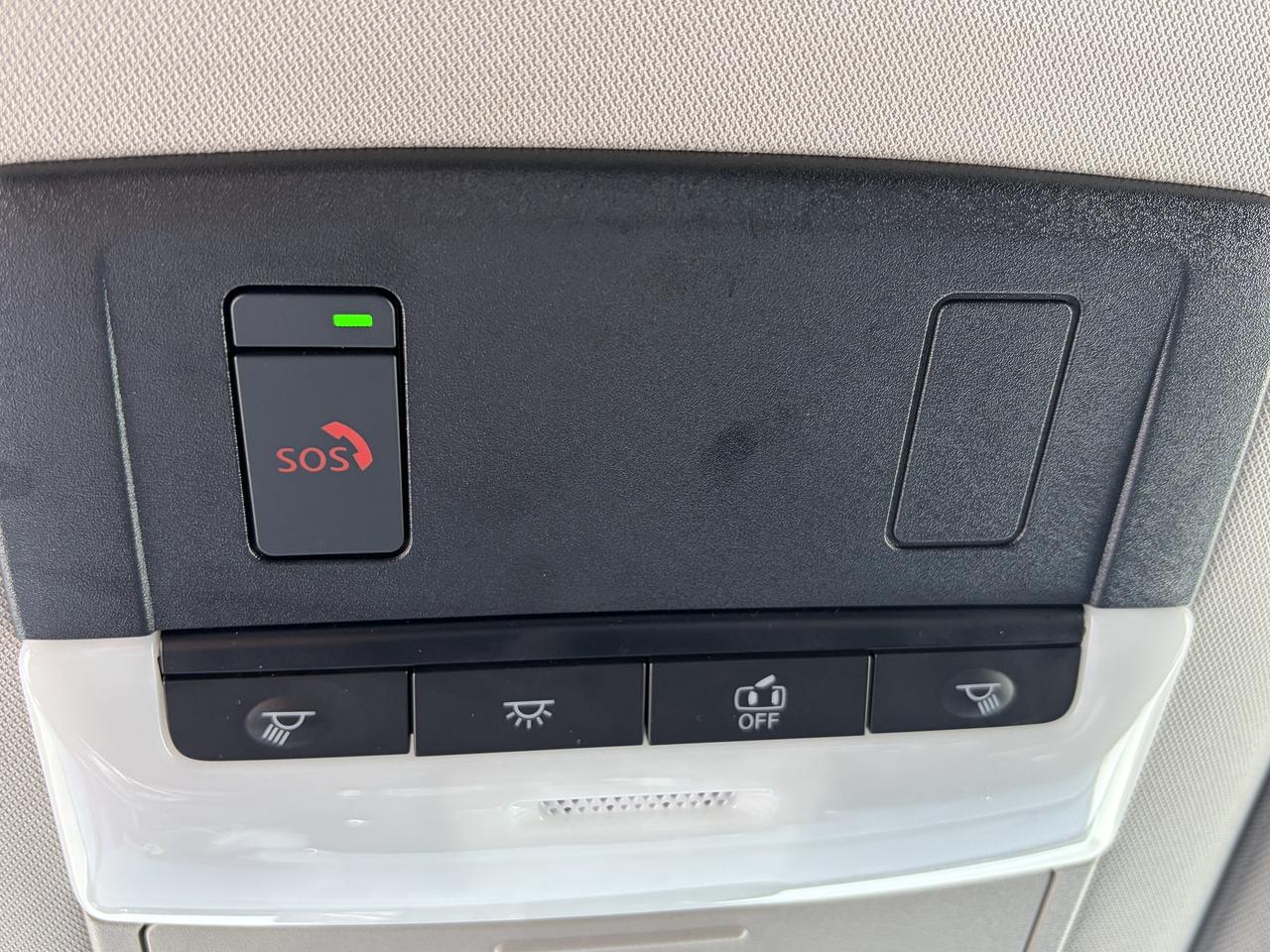 2025 Nissan Pathfinder S 4WD Photo