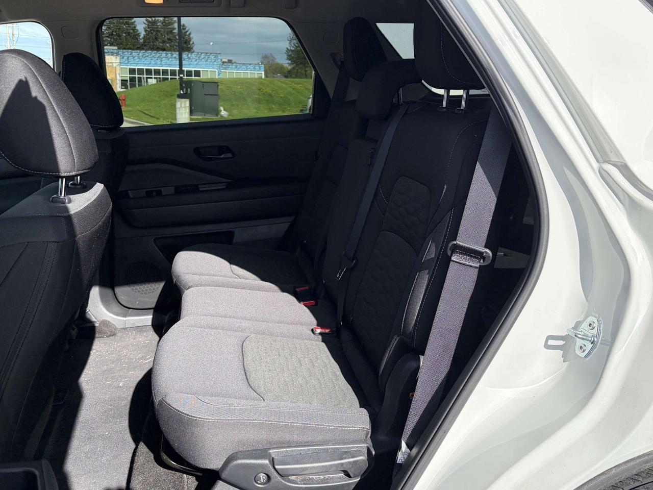 2025 Nissan Pathfinder S 4WD   Clean Carfax   One Owner Photo