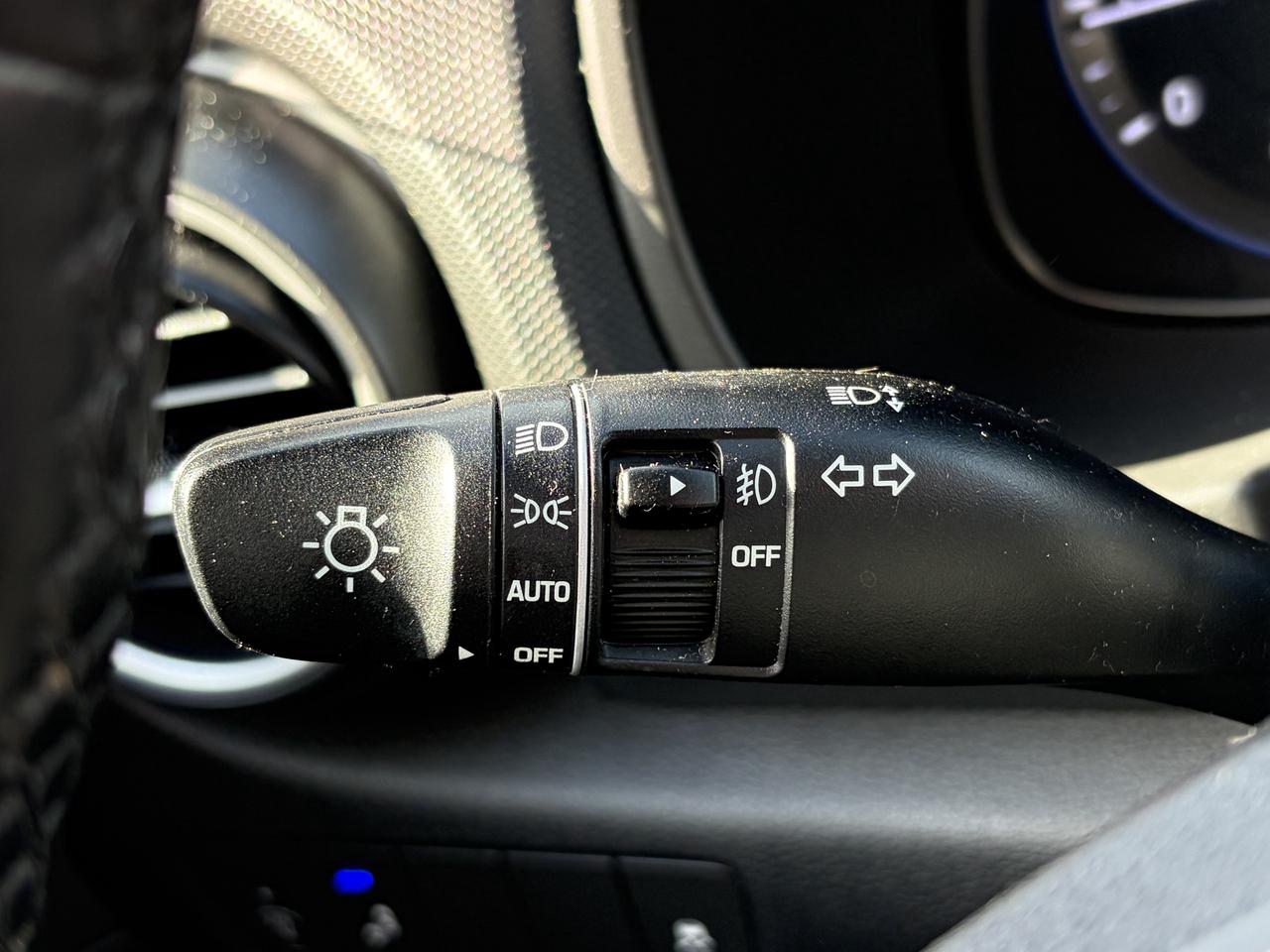 2019 Hyundai KONA 2.0L Preferred AWD w-Two-Tone Roof Photo