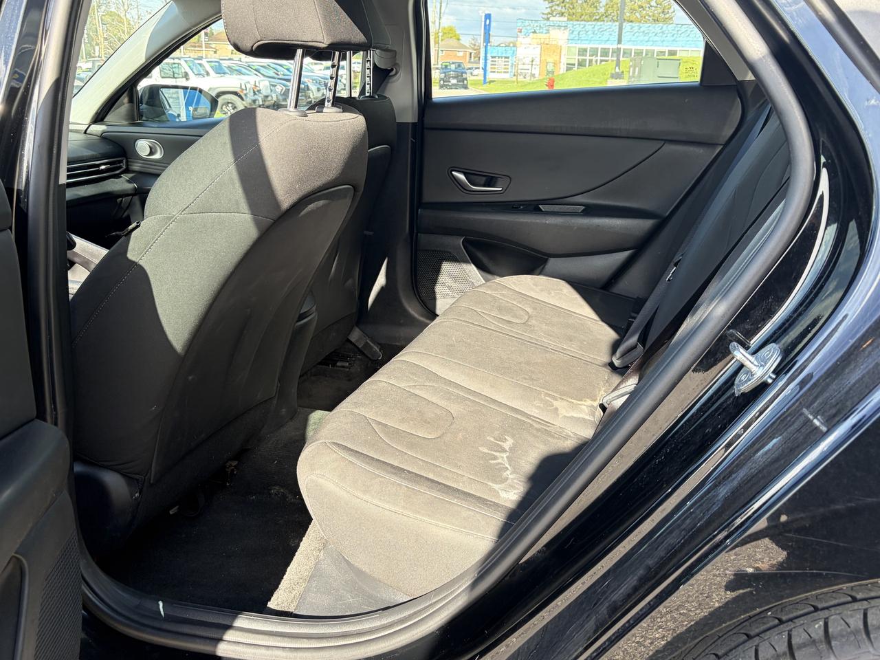 2021 Hyundai Elantra Preferred IVT Photo